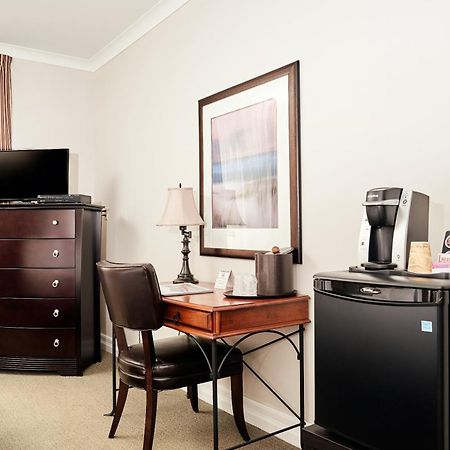 Riverrock Inn Rockland Экстерьер фото